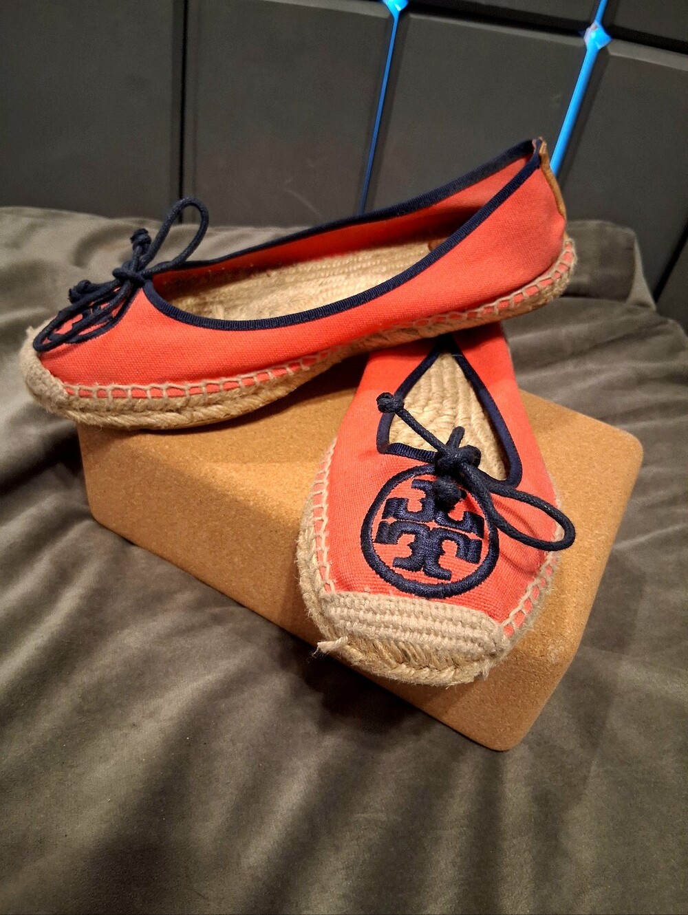 Tory Burch Coral Pink Canvas Bow Espadrille Ballet Flats Size 7